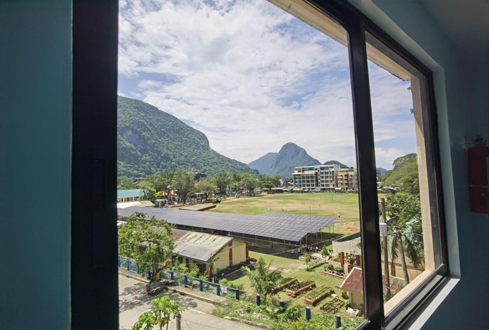 Amos Pili Tree Inn Powered By Cocotel エルニド エクステリア 写真