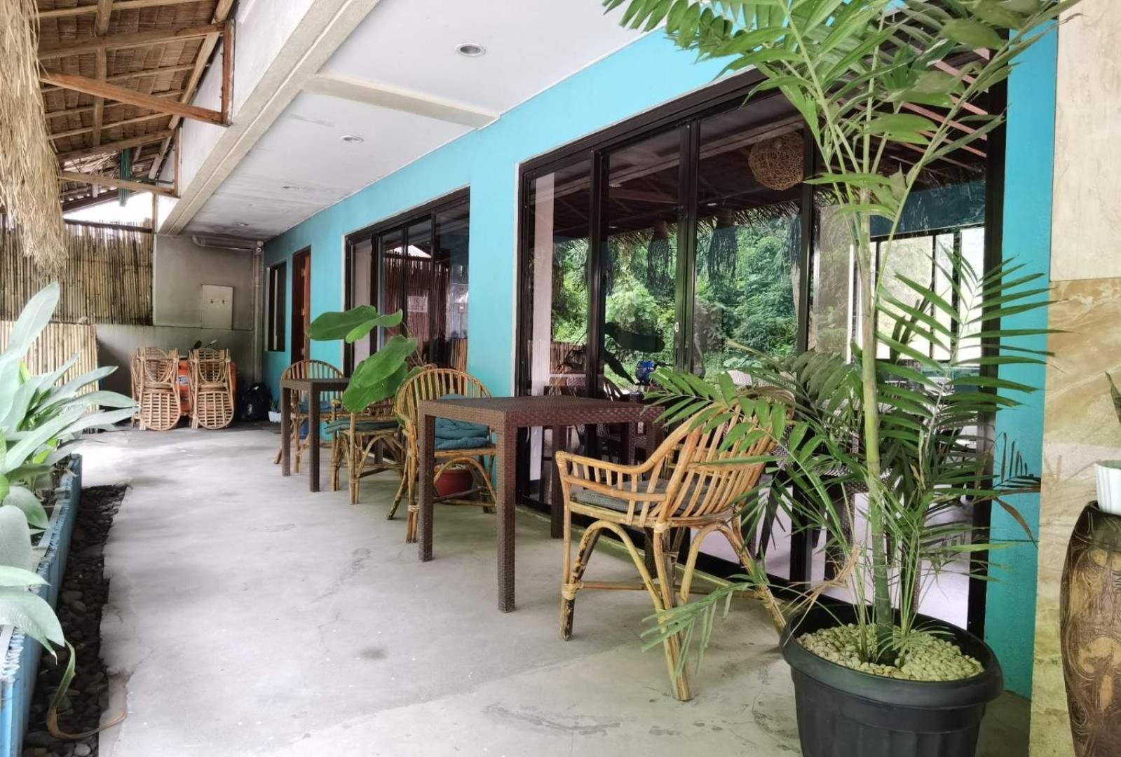 Amos Pili Tree Inn Powered By Cocotel エルニド エクステリア 写真